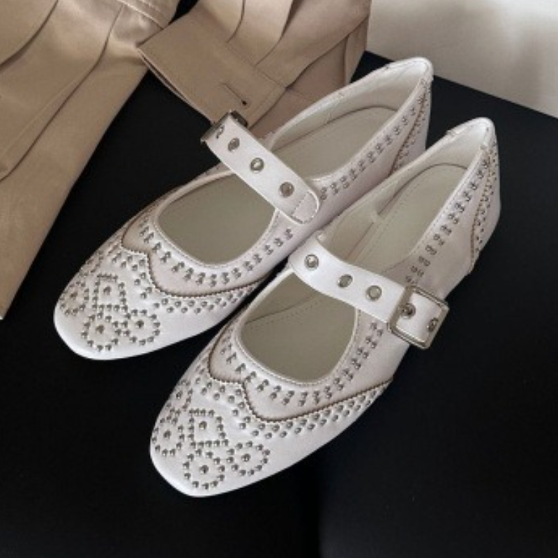 Women Fashion Designer - Retro Rivet Buckle Design Flats Women