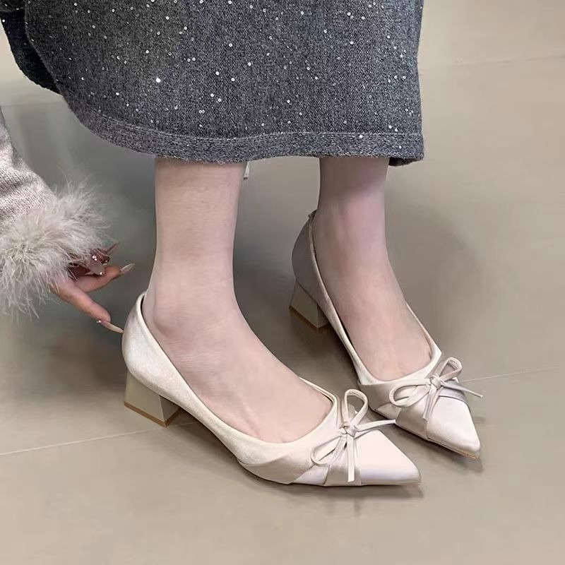 Retro Mid-length Single Shoes  - Fashion Women Belt review and price